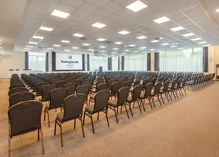 Hunguest Hotel Forrás
